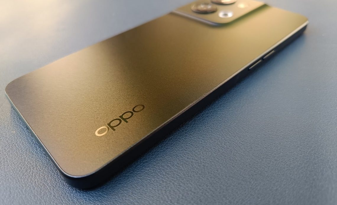 oppo reno 8 5G back-min