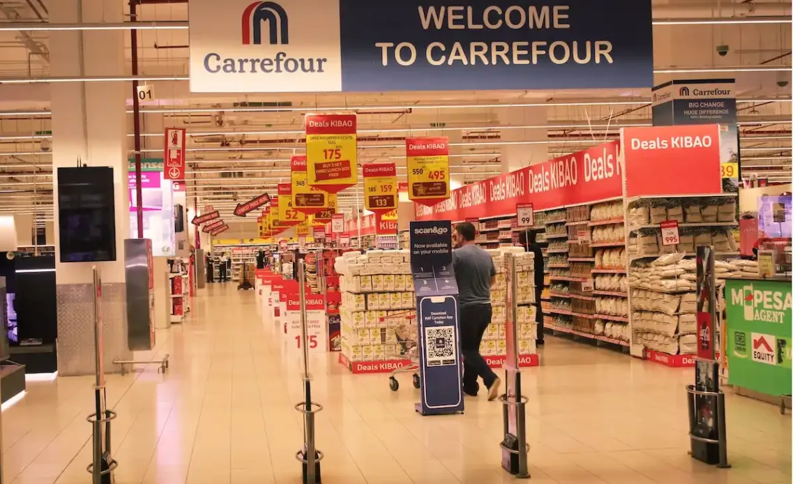 Carrefour Visa partnership