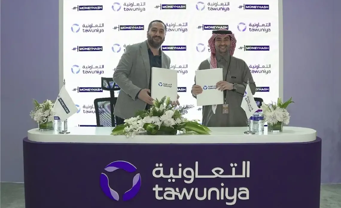 Nader Abdelrazik, co-founder and CEO of MoneyHash and Abdullah Alsharqi, CTO at Tawuniya Group copy